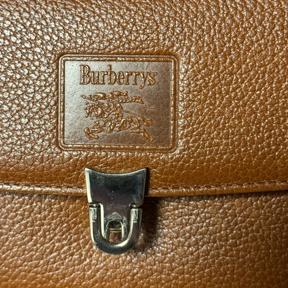 ❌SOLD❌ Burberry Vintage Brown Grained Leather Top Handle Bag - Picture 6 of 10